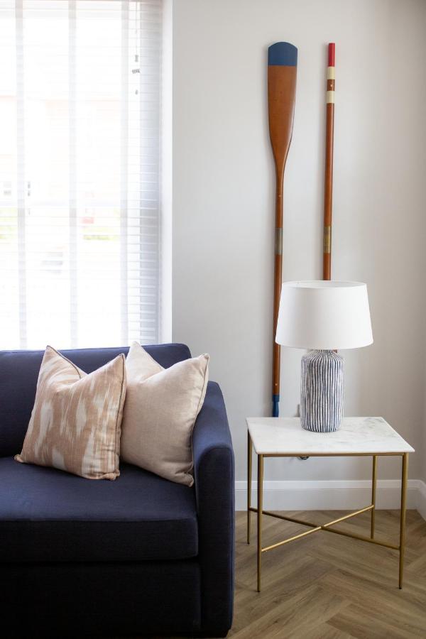 John Lewis Apartment 阿博伦 外观 照片