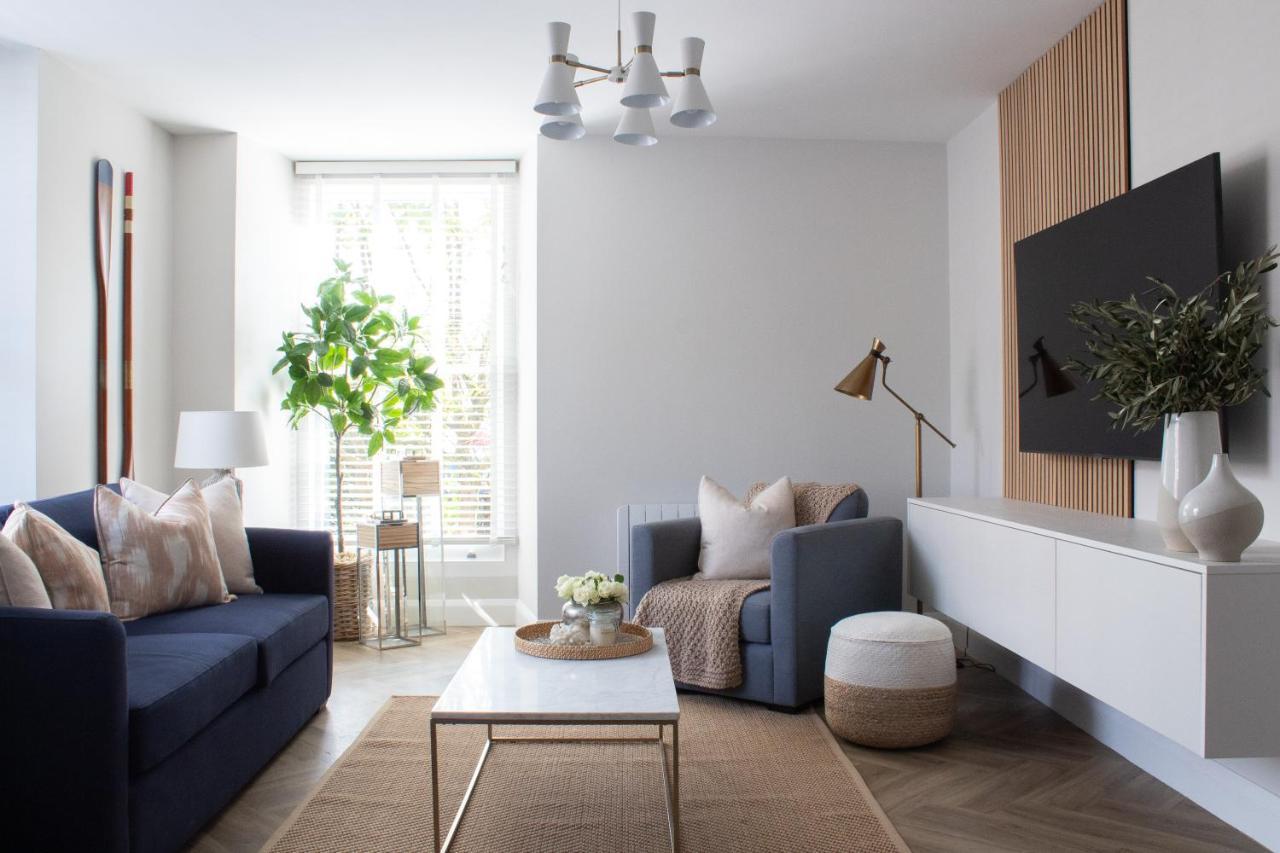 John Lewis Apartment 阿博伦 外观 照片